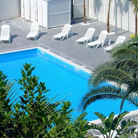 Hotel La Terrazza บาร์เลตตา ภายนอก รูปภาพ