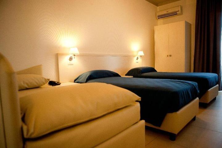Hotel La Terrazza บาร์เลตตา ภายนอก รูปภาพ